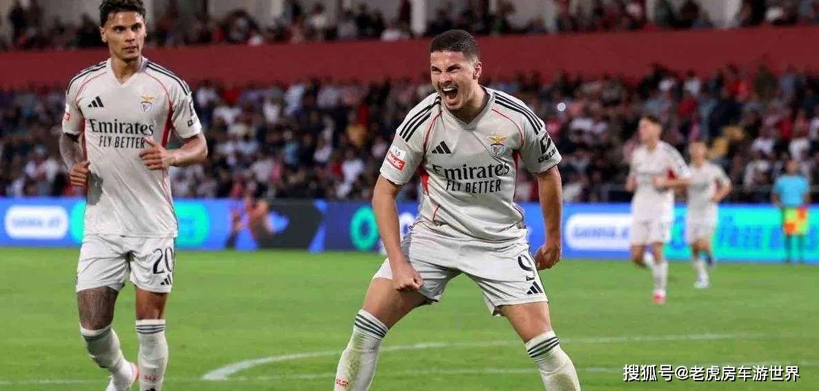 包含里昂发布备战花絮,今夜刷新队史纪录,葡超任务艰巨,医务组通报恢复的词条 包含里昂发布备战花絮,今夜刷新队史纪录,葡超任务艰巨,医务组通报恢复的词条