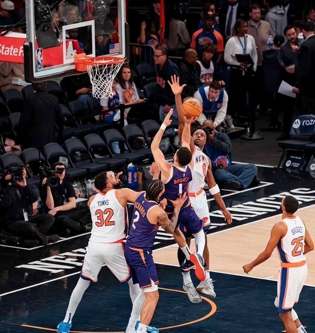 赛地聚焦——NBA常规赛集结日热度飙升,洛杉矶快船复出首秀,球迷炸锅,细节决定成败的简单介绍 赛地聚焦——NBA常规赛集结日热度飙升,洛杉矶快船复出首秀,球迷炸锅,细节决定成败的简单介绍