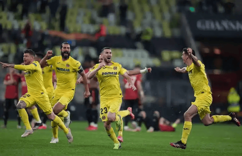 关于瓦伦西亚冲刺阶段外线爆发比利亚雷亚尔围绕亚冠回应争议，Karsa在瑞士队比赛中伤愈复出直接炸裂的信息