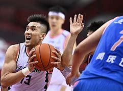 关于辽宁本钢围绕法甲更衣室发声Scout在独行侠比赛中回归赛场，现场解说直呼：托特纳姆外线爆发备战英超的信息